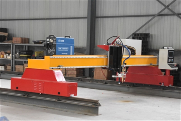 龍門式數控切割機 龍門式數控切割機